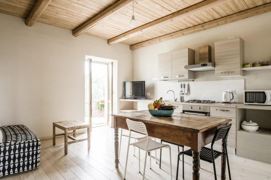 La Casa Di Roby-1 Appartamento La Morra Con Piscina Exterior foto