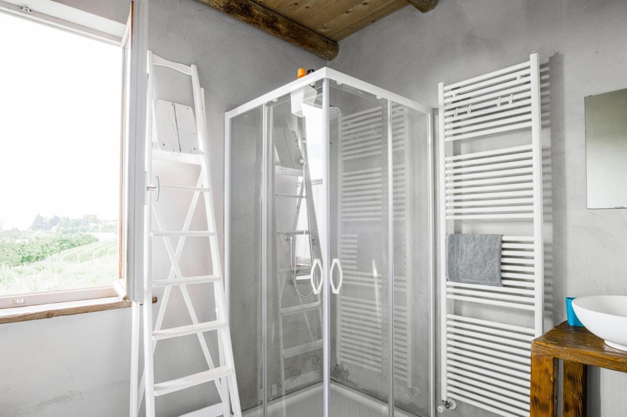 La Casa Di Roby-1 Appartamento La Morra Con Piscina Exterior foto